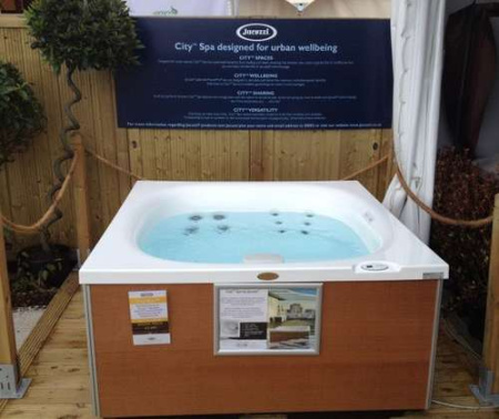 Спа бассейн Jacuzzi City Spa